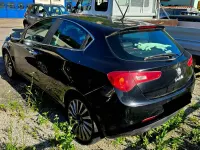 Usata Alfa Romeo Giulietta Distinctive 170 CV (125 kW) 2010 Nero Utilitaria