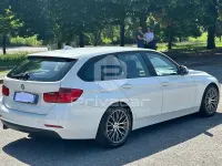 Usata BMW 318 Comfort Edition 143 CV (105 kW) 2013 Bianco Station wagon
