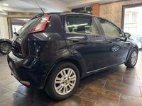Usata Fiat Punto Lounge 85 CV (62 kW) 2015 Blu Berlina