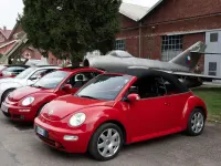 Usata VW New Beetle 101 CV (74 kW) 2005 Rosso Utilitaria