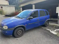 Usata Opel Corsa 60 CV (44 kW) 1999 Blu Utilitaria