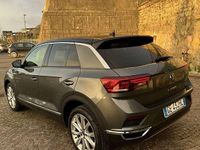 Usata VW T-Roc Sportline 150 CV (110 kW) 2021 Grigio SUV