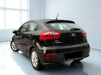 Usata Kia Rio Active 75 CV (55 kW) 2017 Nero Berlina