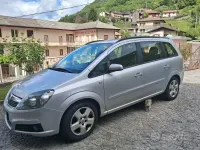 Usata Opel Zafira 105 CV (77 kW) 2005 Grigio Monovolume