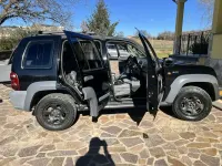 Usata Jeep Cherokee 143 CV (105 kW) 2005 SUV