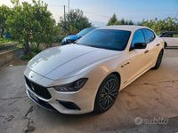 Usata Maserati Ghibli 275 CV (202 kW) 2015 Bianco Berlina