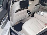 Usata BMW 730 Luxury Line 265 CV (194 kW) 2015 Berlina