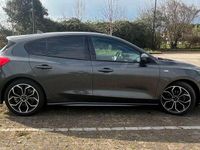 Usata Ford Focus ST-Line 125 CV (91 kW) 2019 Grigio Berlina