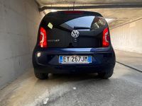 Usata VW up! 68 CV (50 kW) 2015 Blu Utilitaria