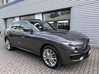 Usata Maserati Levante GT 330 CV (242 kW) 2022 Grigio / metallizzato SUV