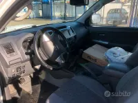 Usata Toyota HiLux 144 CV (105 kW) 2013 Bianco Pick-up