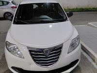 Usata Lancia Ypsilon 69 CV (50 kW) 2013 Bianco Utilitaria