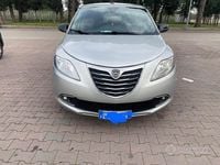 Usata Lancia Ypsilon 60 CV (44 kW) 2011 Grigio Utilitaria
