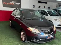 Usata Lancia Ypsilon 69 CV (50 kW) 2018 Nero Utilitaria