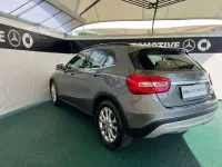 Usata Mercedes GLA200 Business 136 CV (100 kW) 2015 Grigio montagna SUV