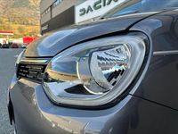 Usata Renault Twingo Techno 30 kW (42 CV) 2022 Cosmic grey Utilitaria