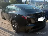 Usata Tesla Model 3 208 kW (283 CV) 2025 Nero Berlina