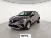 Usata Renault Captur Zen 143 CV (105 kW) 2021 Grigio SUV