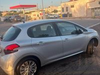 Usata Peugeot 208 Active 75 CV (55 kW) 2019 Grigio Utilitaria