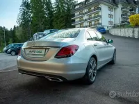 Usata Mercedes C220 Exclusive 194 CV (142 kW) 2021 Grigio Berlina