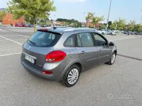 Usata Renault Clio 75 CV (55 kW) 2011 Grigio Station wagon