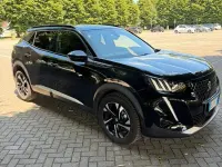 Usata Peugeot 2008 GT-line 131 CV (96 kW) 2020 Nero SUV