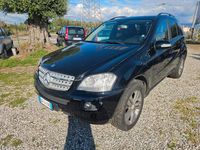 Usata Mercedes ML280 190 CV (139 kW) 2006 Nero SUV