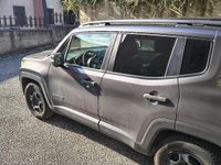 Usata Jeep Renegade 120 CV (88 kW) 2020 Grigio SUV