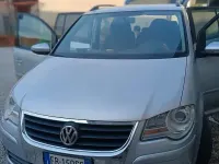 Usata VW Touran 105 CV (77 kW) 2010 Grigio Monovolume