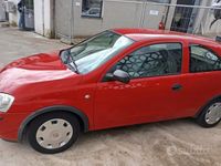 Usata Opel Corsa Club 60 CV (44 kW) 2004 Rosso Berlina