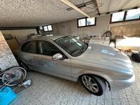 Usata Jaguar X-type 196 CV (144 kW) 2006 Grigio Berlina