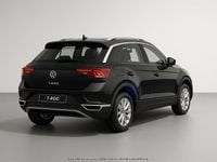 Usata VW T-Roc Style 150 CV (110 kW) 2023 Nero SUV