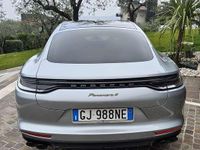 Usata Porsche Panamera 4 E-Hybrid Platinum Edition 330 CV (242 kW) 2022 Argento Utilitaria