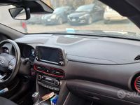 Usata Hyundai Kona 120 CV (88 kW) 2017 Grigio SUV