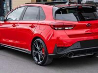 Usata Hyundai i30 N Performance 280 CV (205 kW) 2023 Rosso pastello Berlina