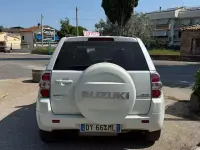 Usata Suzuki Vitara 129 CV (94 kW) 2009 Bianco SUV