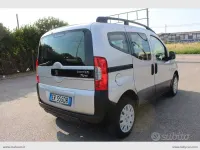 Usata Peugeot Bipper Outdoor 73 CV (53 kW) 2013 Grigio Monovolume