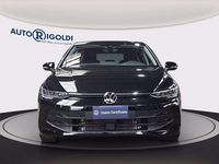 Usata VW Golf VIII Life 116 CV (85 kW) 2025 Grenadill black metallizzato Berlina