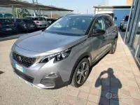 Usata Peugeot 3008 Allure 131 CV (96 kW) 2019 Grigio SUV