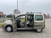 Usata Renault Kangoo 105 CV (77 kW) 2011 Grigio Monovolume