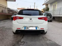 Usata Alfa Romeo Giulietta 170 CV (125 kW) 2012 Bianco Utilitaria