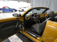 Usata VW Beetle Cabriolet Sport 150 CV (110 kW) 2016 Sandstorm Cabrio