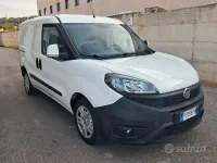 Usata Fiat Doblò 105 CV (77 kW) 2019 Bianco Monovolume