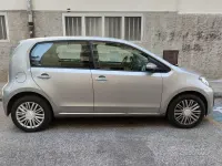 Usata VW up! 65 CV (47 kW) 2022 Grigio Utilitaria
