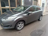Usata Ford Fiesta Titanium 75 CV (55 kW) 2017 Grigio Utilitaria