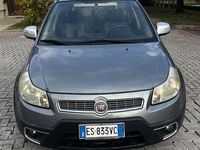 Usata Fiat Sedici Emotion 120 CV (88 kW) 2012 SUV