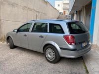 Usata Opel Astra 90 CV (66 kW) 2006 Grigio Station wagon