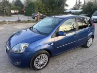 Usata Ford Fiesta Titanium 75 CV (55 kW) 2007 Blu Utilitaria