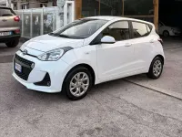 Usata Hyundai i10 Style 67 CV (49 kW) 2017 Bianco Utilitaria