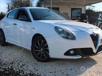Usata Alfa Romeo Giulietta Super 120 CV (88 kW) 2016 Bianco Berlina